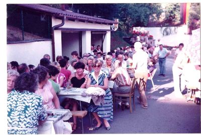 Hahnerbrunnenfest 01-09-1984_400